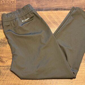 Columbia Jogger Size M in Olive Green NWOT